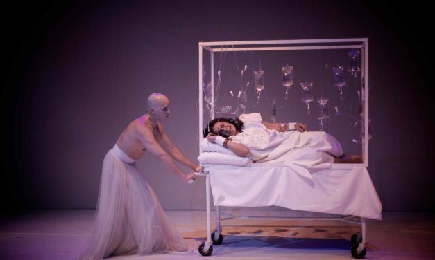 “Soma Mnemosine” del Teatro La Candelaria recibe premio a mejor espectáculo extranjero en Cuba